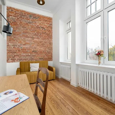 Elegant And Bright Plac Staszica Perfect For Remote Work By Renters Prestige Apartamento Breslavia